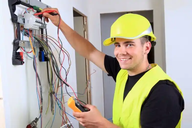 elektricien Ysbrechtum